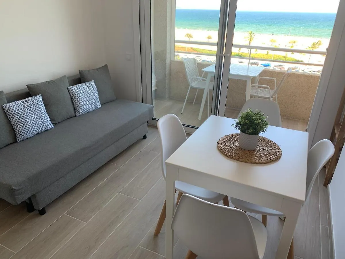 Apartamento Con Vistas Al Mar - Wifi - Aire Acondicionado Empuriabrava 0*,  Spain